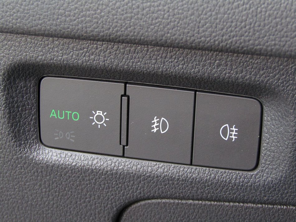 Škoda Octavia IV 1.5 TSi Style