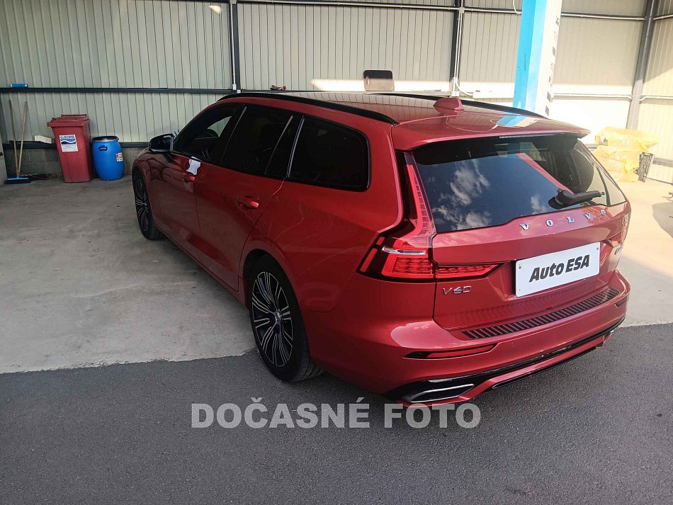 Volvo V60 2.0 D4 R-design Polestar