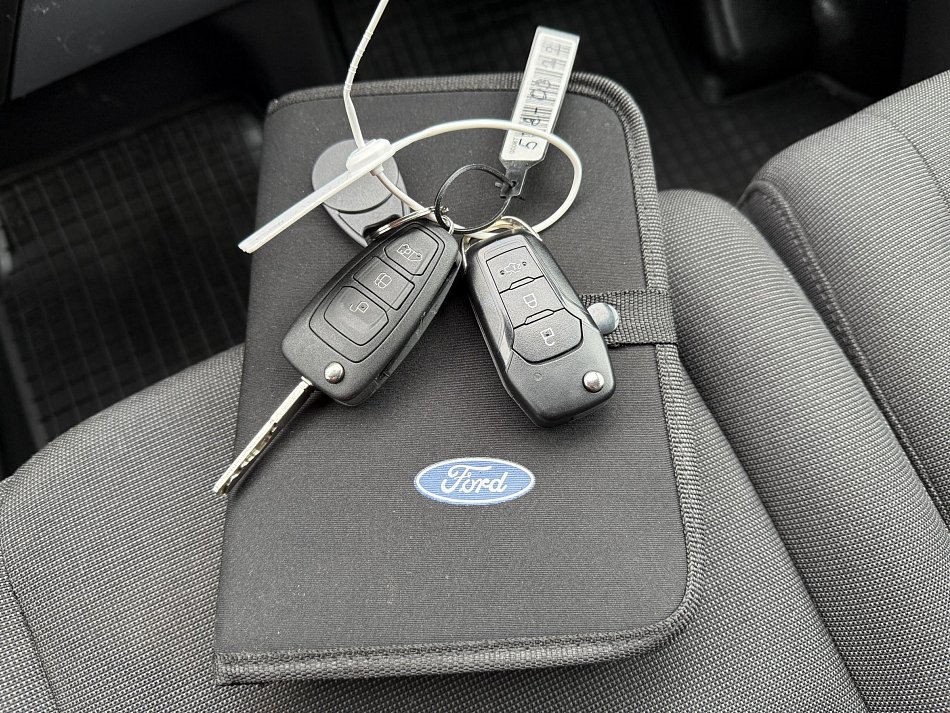 Ford Transit Custom 2.0TDCi Trend L1H2 6míst