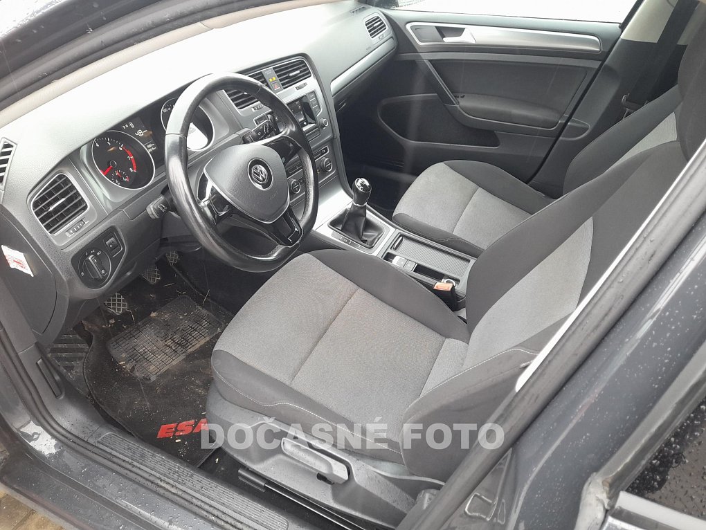 Volkswagen Golf 1.2 TSi 