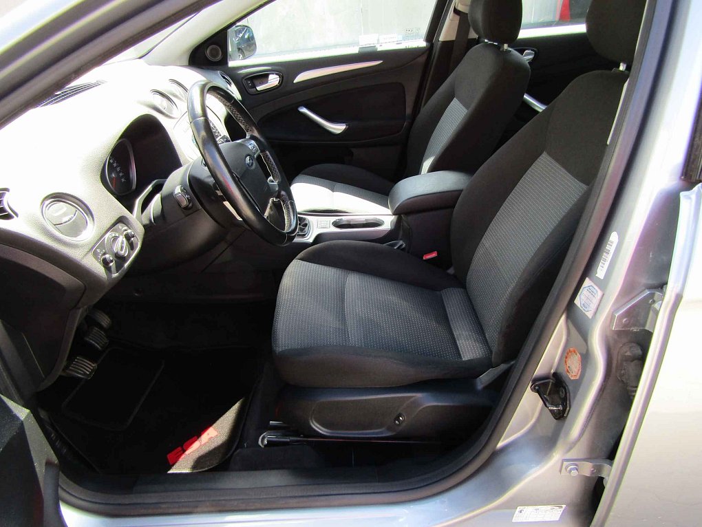 Ford Mondeo 1.6 Ti-VCT 