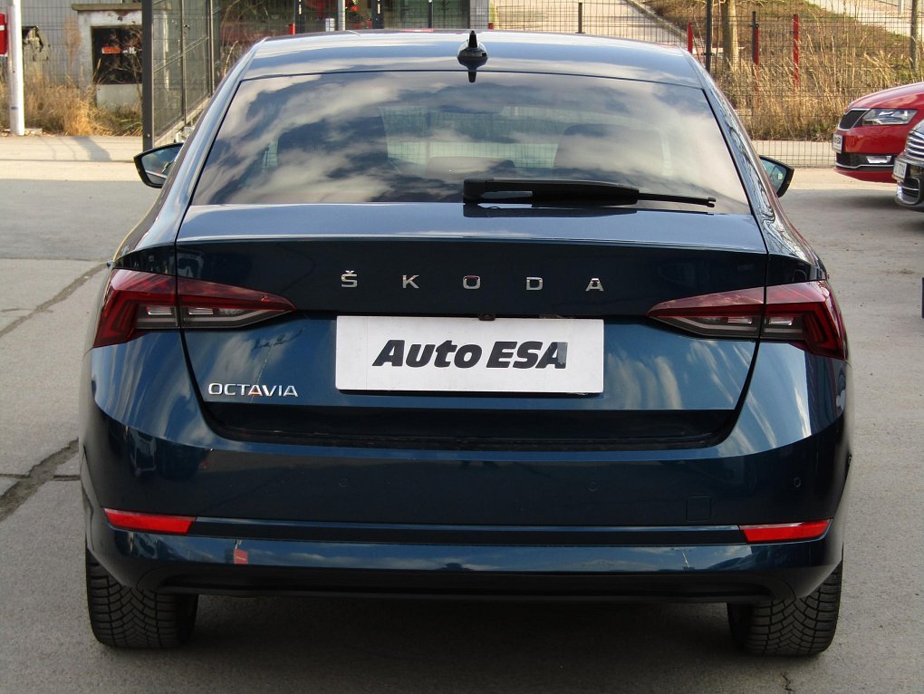 Škoda Octavia IV 1.5 TSi Style