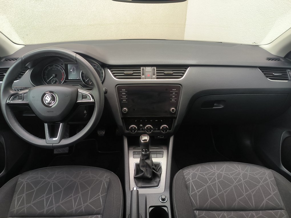 Škoda Octavia III 1.5 TSi Clever