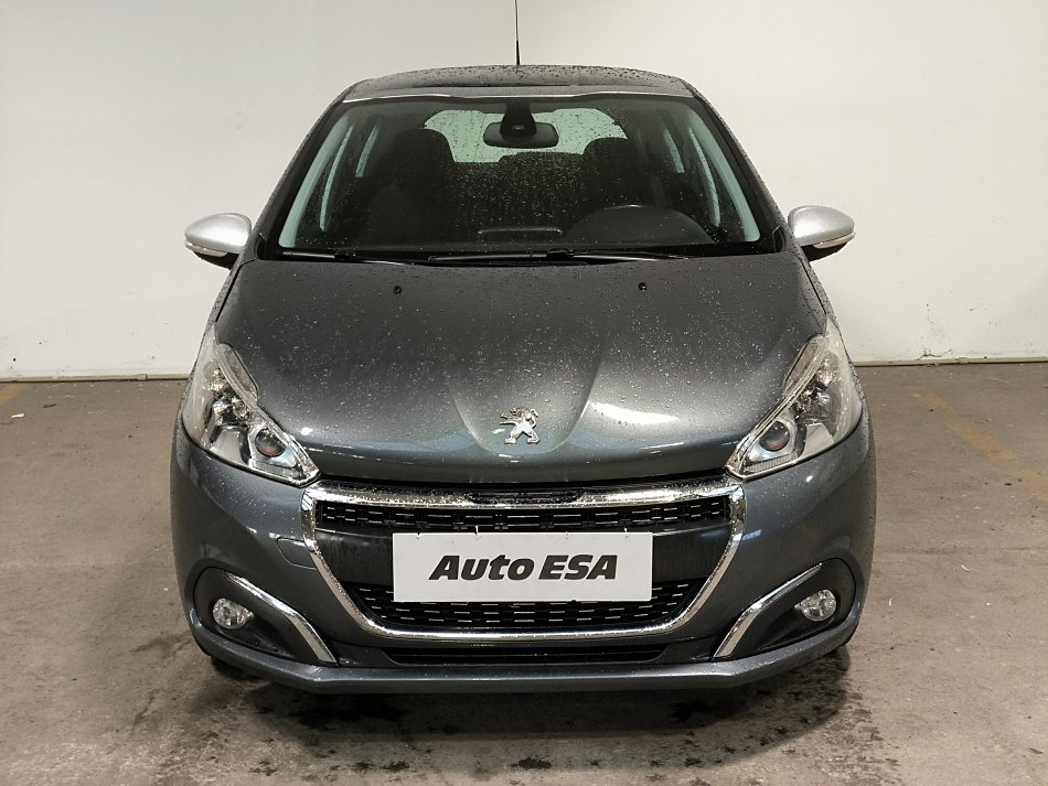 Peugeot 208 1.2PT Allure
