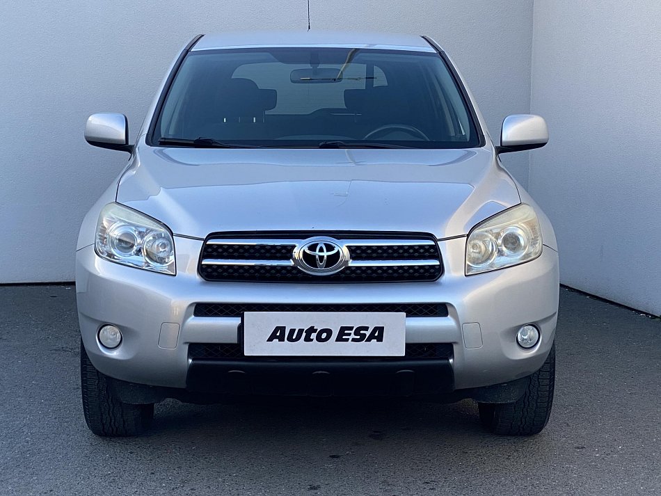 Toyota RAV4 2.0i  4x4