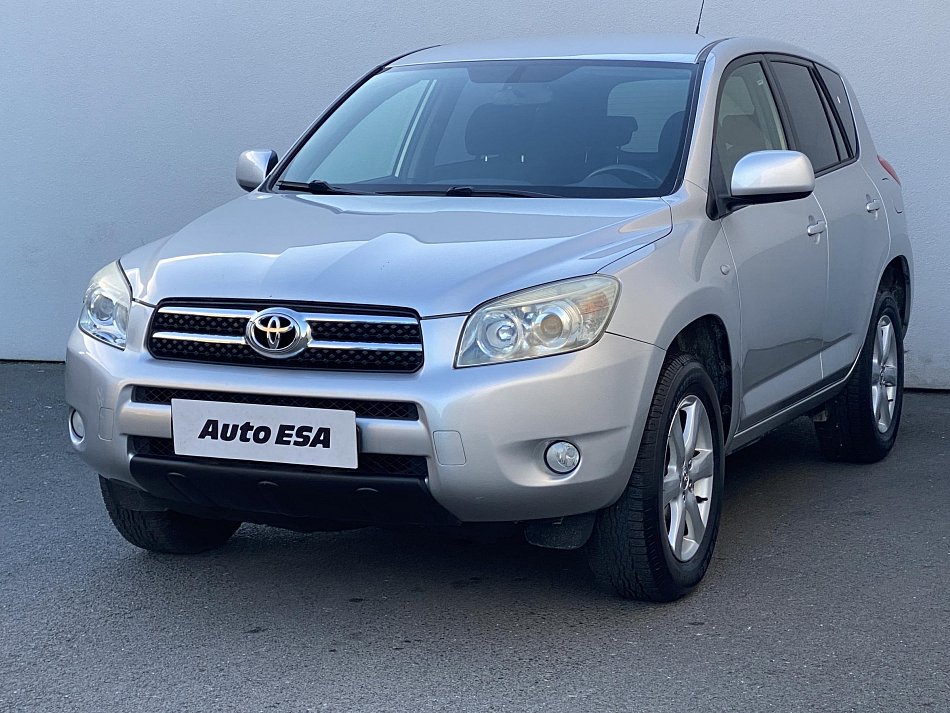 Toyota RAV4 2.0i  4x4
