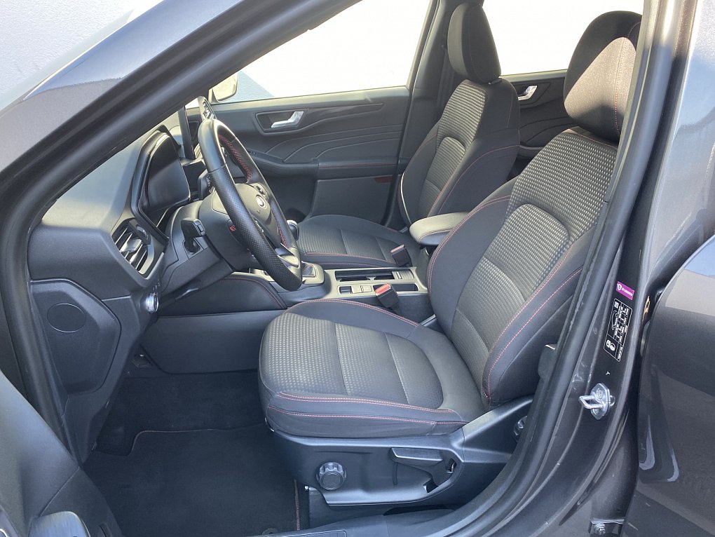 Ford Kuga 1.5 EB ST-Line