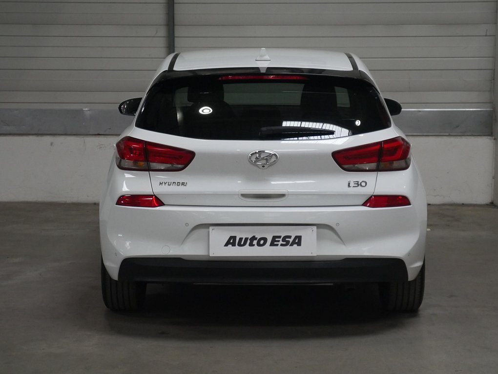 Hyundai I30 1.6i 