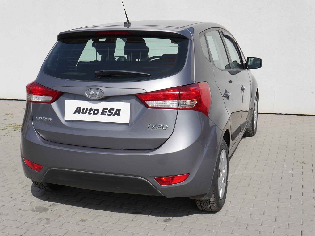 Hyundai Ix20 1.4 16V Trikolor