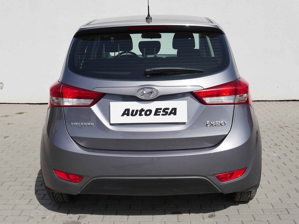 Hyundai Ix20 1.4 16V Trikolor