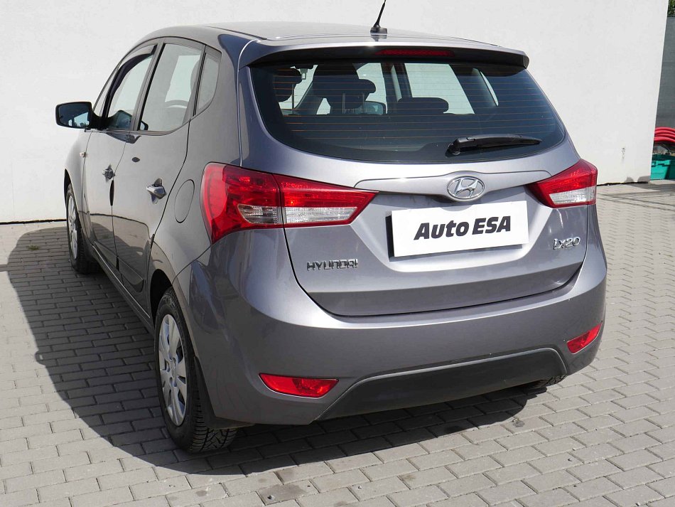 Hyundai Ix20 1.4 16V Trikolor