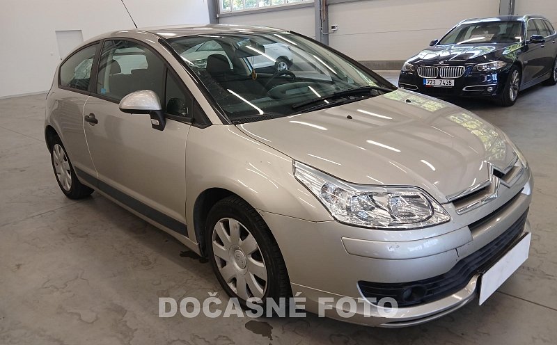 Citroën C4 1.4i 