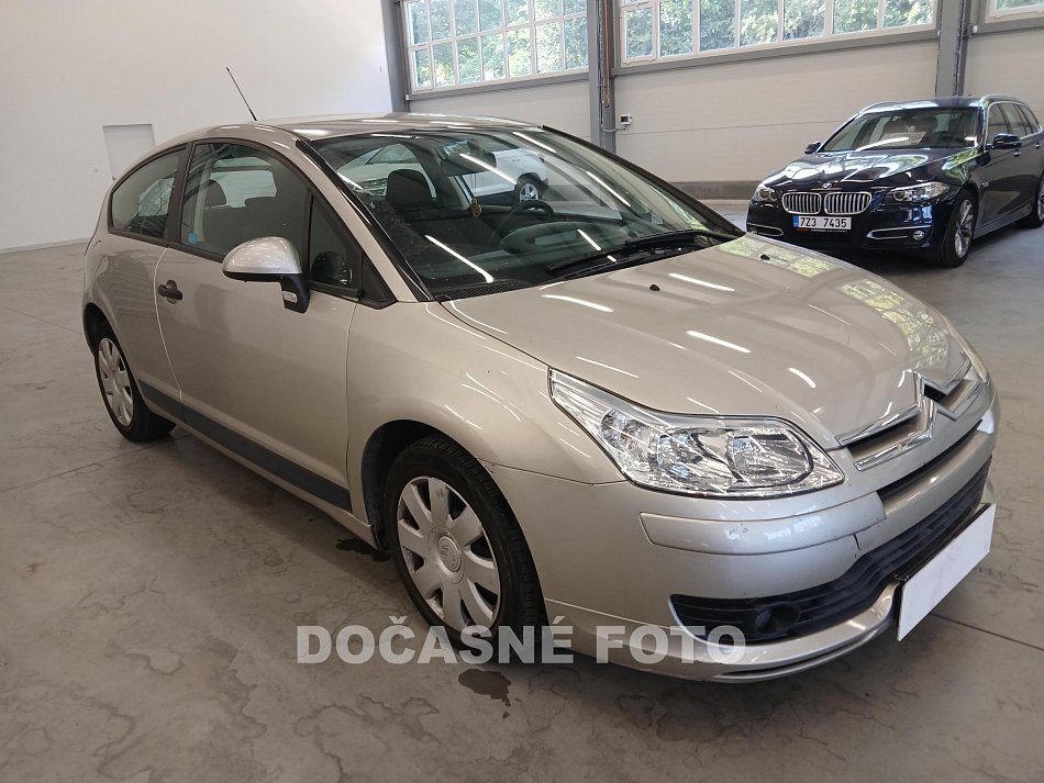 Citroën C4 1.4i 
