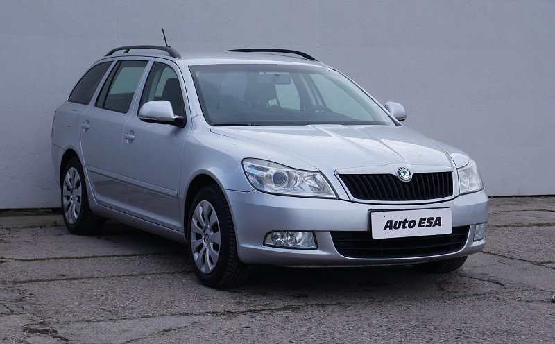 Škoda Octavia II 2.0TDi Ambition
