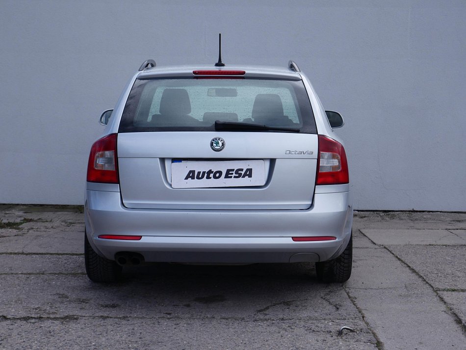Škoda Octavia II 2.0TDi Ambition
