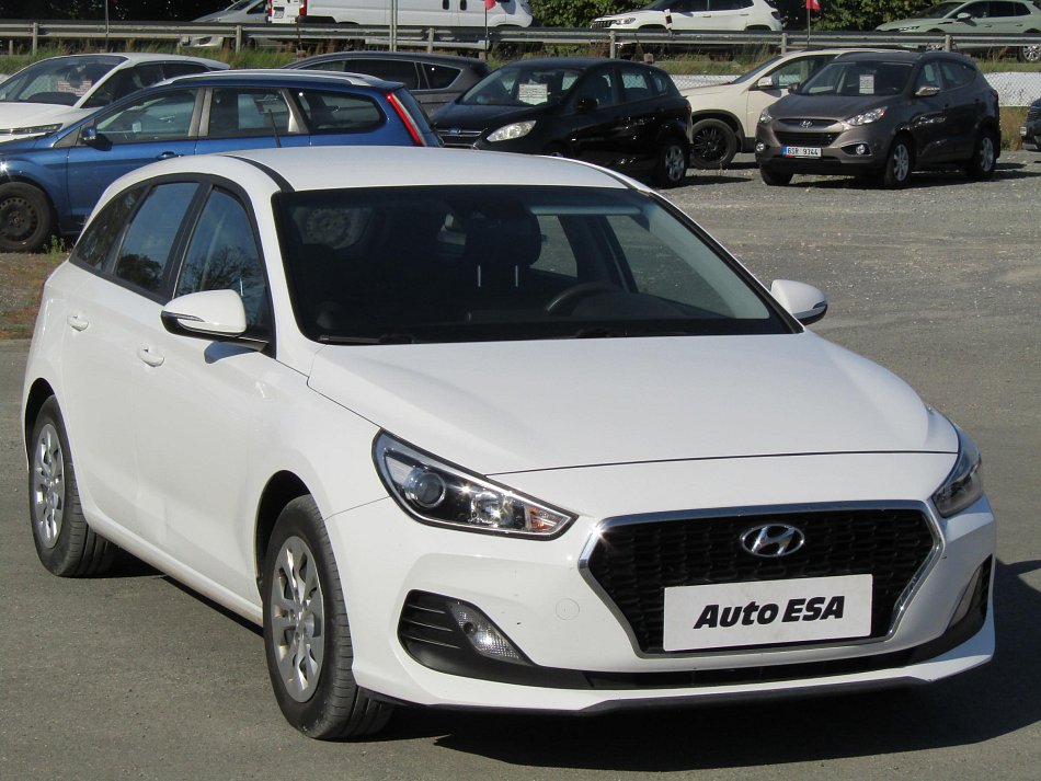 Hyundai I30 1.6 CRDi Trikolor