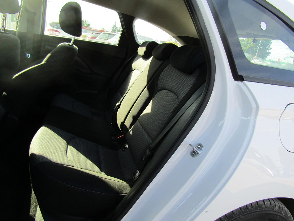 Hyundai I30 1.6 CRDi Trikolor