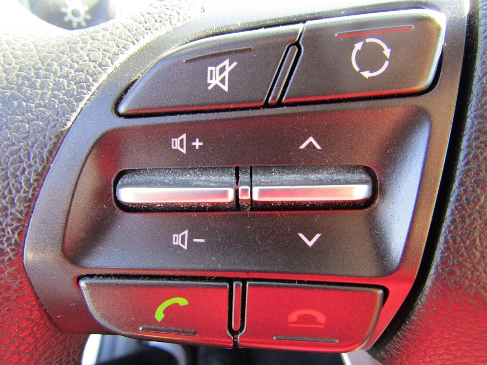 Hyundai I30 1.6 CRDi Trikolor