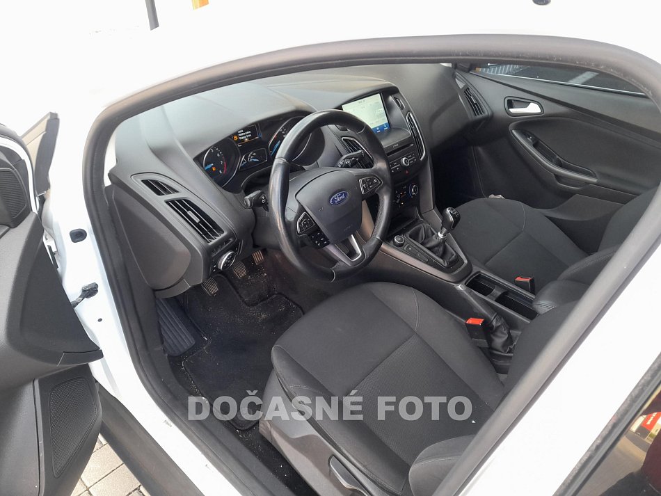 Ford Focus 1.0EB 