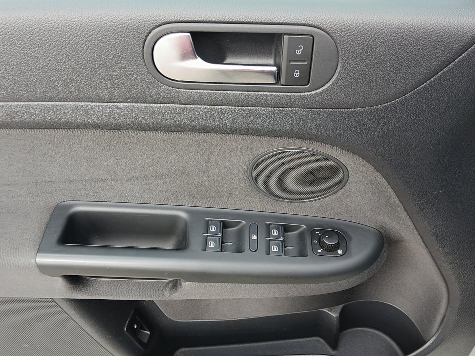 Volkswagen Golf Plus 1.6 TDi 