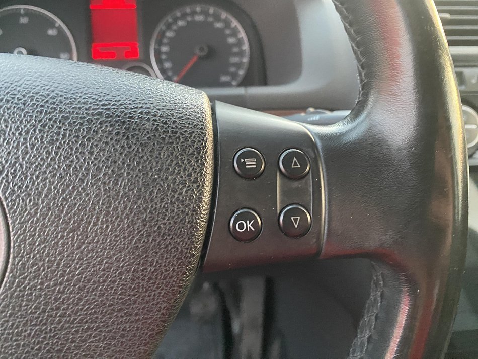 Volkswagen Touran 1.9TDi 