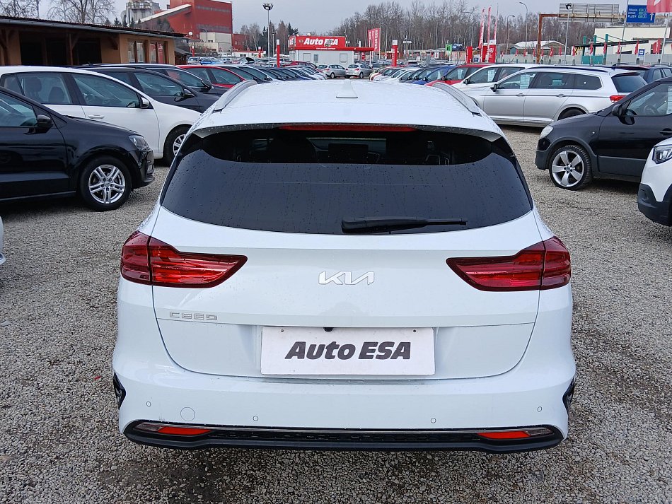 Kia Ceed 1.5 T-GDi Exclusive