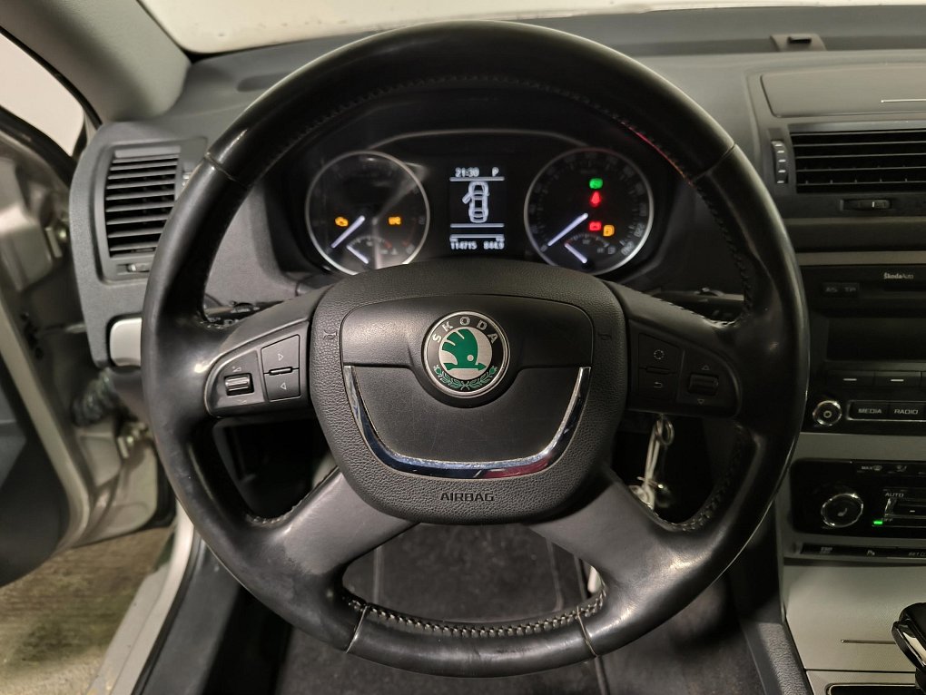 Škoda Octavia II 1.4 TSi Elegance