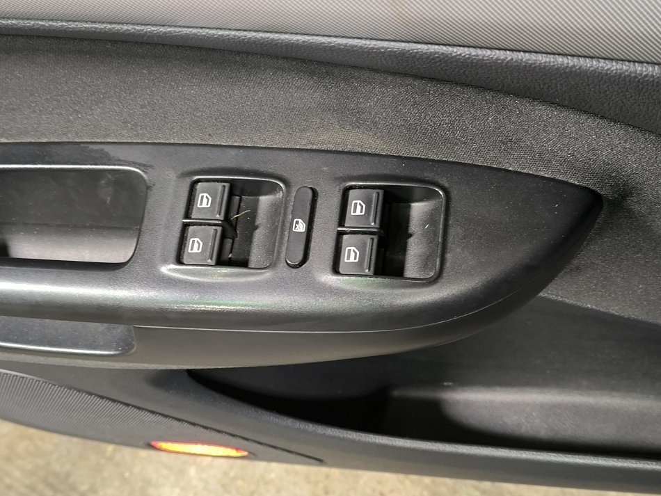 Škoda Octavia II 1.4 TSi Elegance