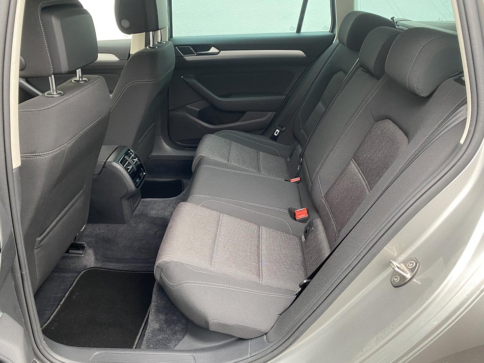 Volkswagen Passat 2.0 TDi Comfortline