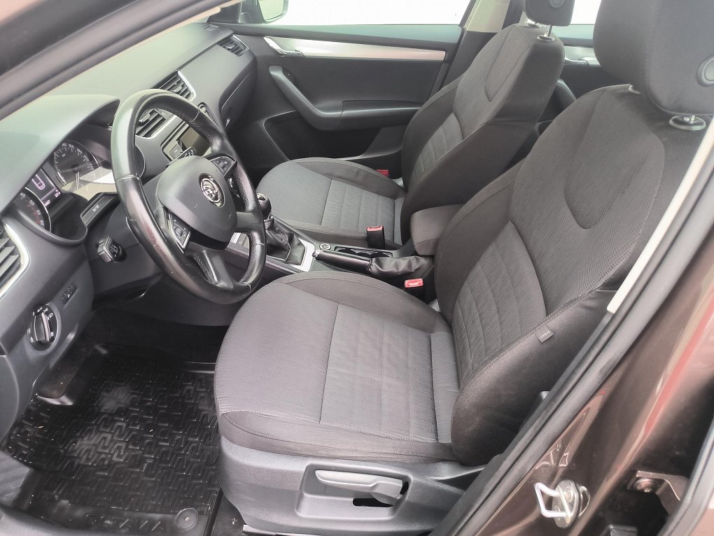 Škoda Octavia III 2.0 TDi Elegance