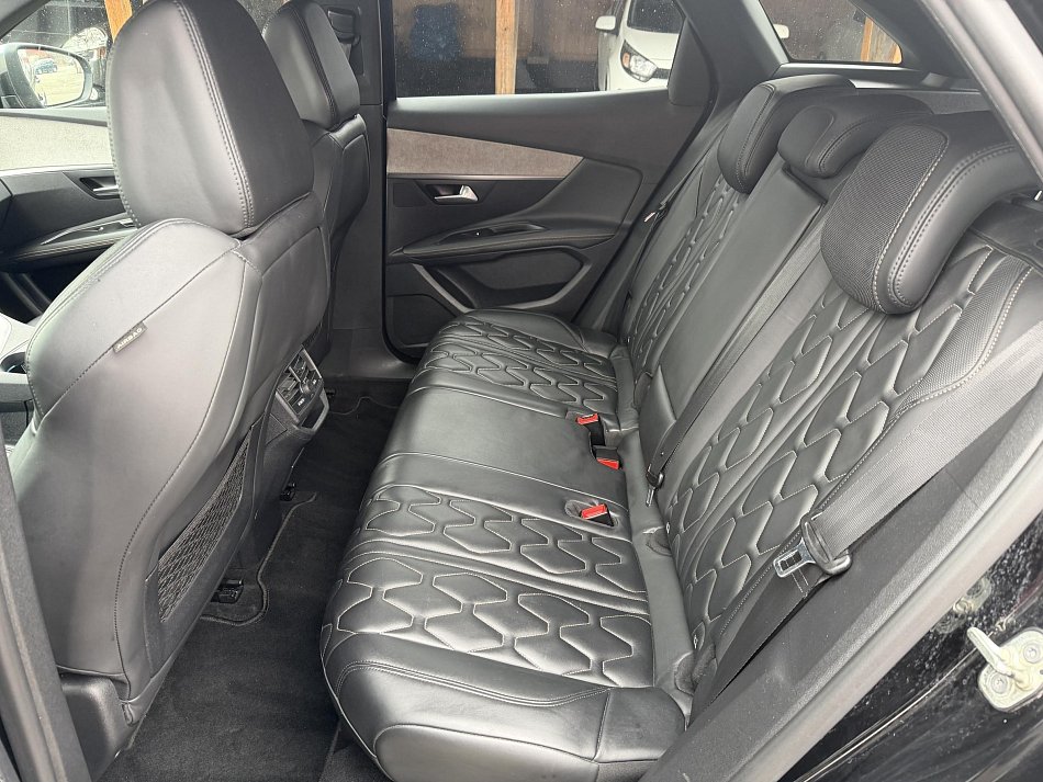 Peugeot 3008 2.0 HDi GT