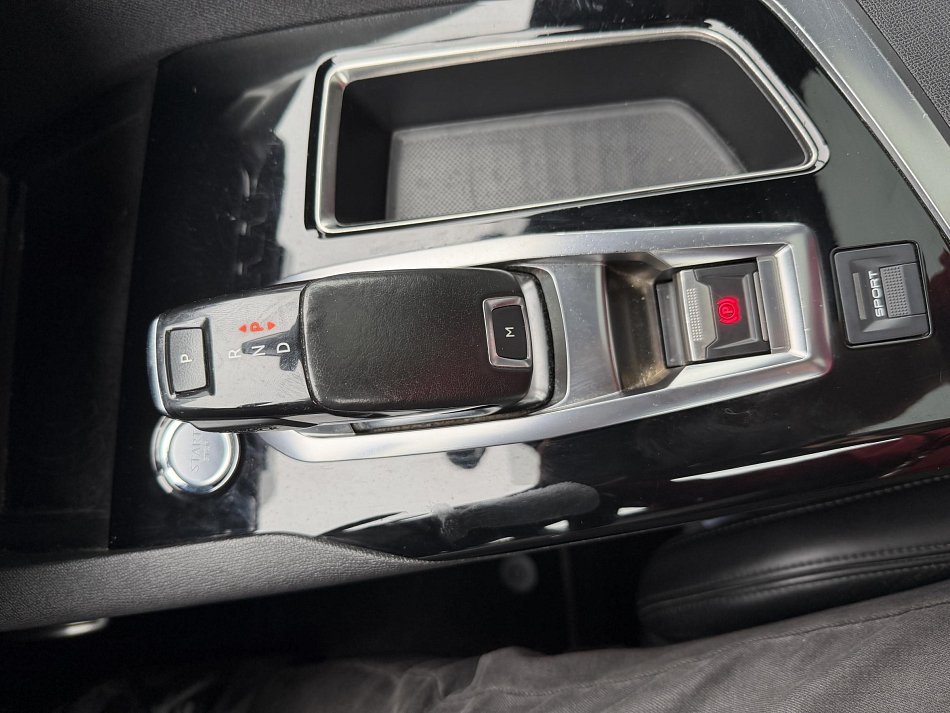 Peugeot 3008 2.0 HDi GT