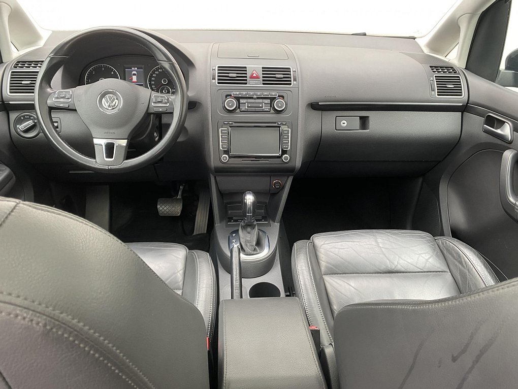 Volkswagen Touran 2.0 TDi 