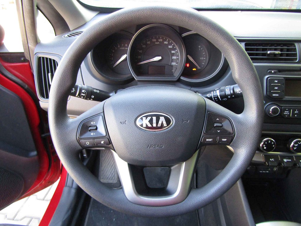 Kia Rio 1.2i 