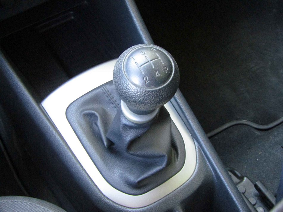 Kia Rio 1.2i 