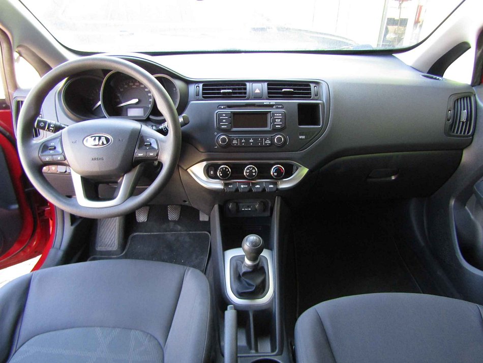 Kia Rio 1.2i 