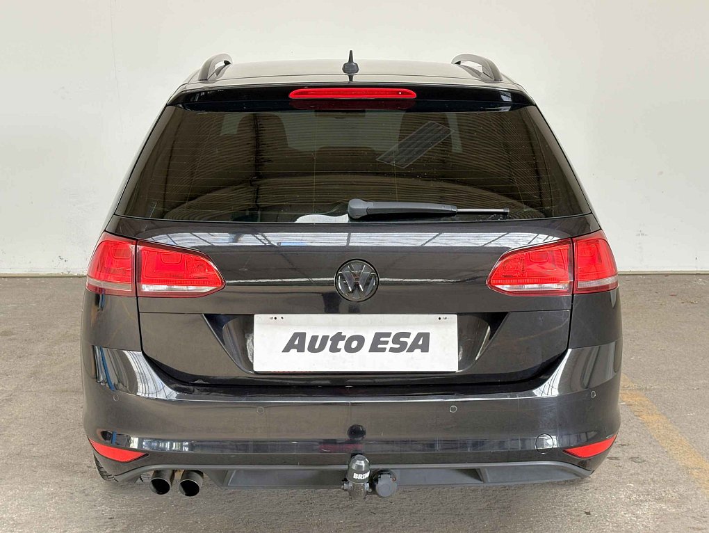 Volkswagen Golf 2.0 TDi 