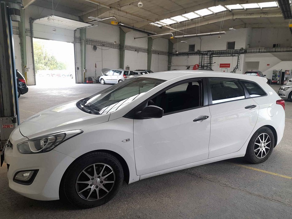 Hyundai I30 1.6 CRDi 