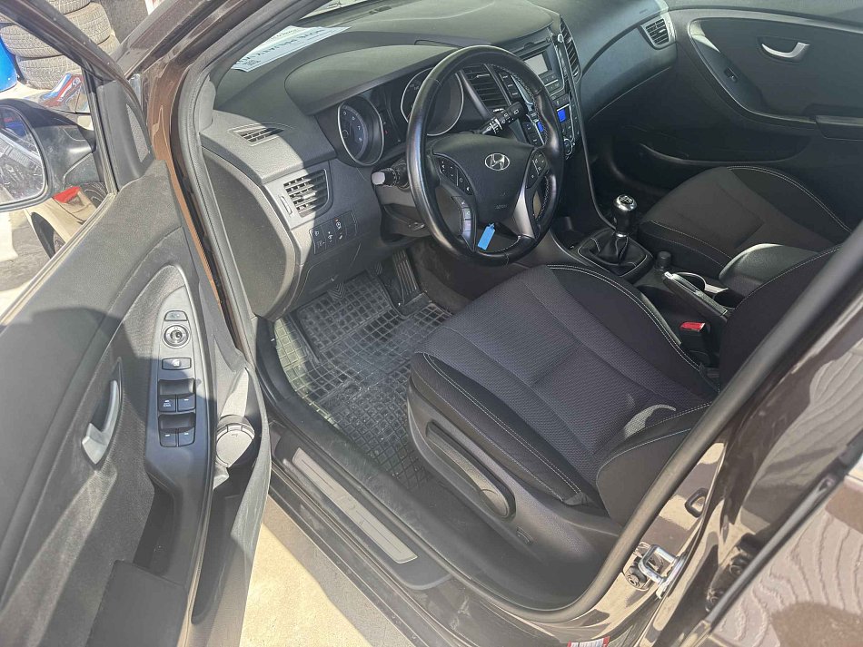 Hyundai I30 1.6GDi 