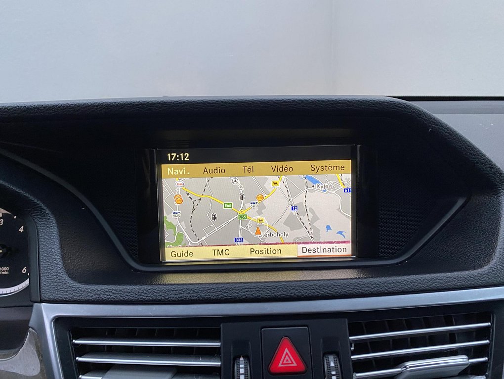 Mercedes-Benz Třída E 2.2 CDi Elegance E200