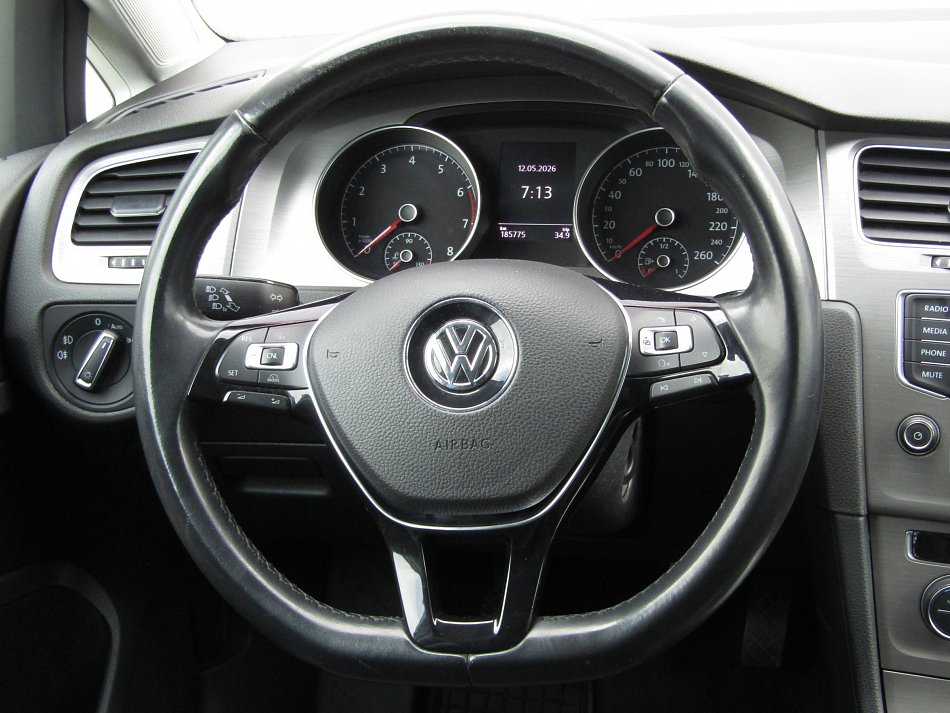Volkswagen Golf 1.4TSI 