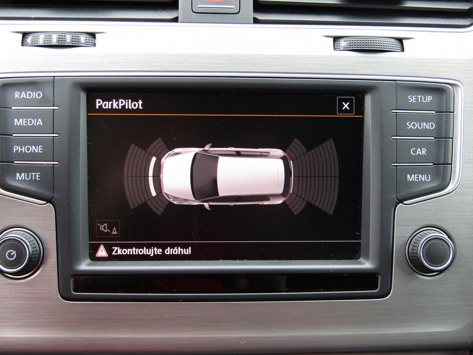 Volkswagen Golf 1.4TSI 
