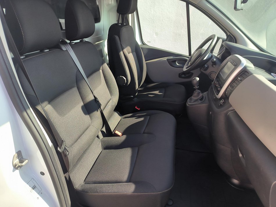 Renault Trafic 1.6dCi  DÍLNA SORTIMO