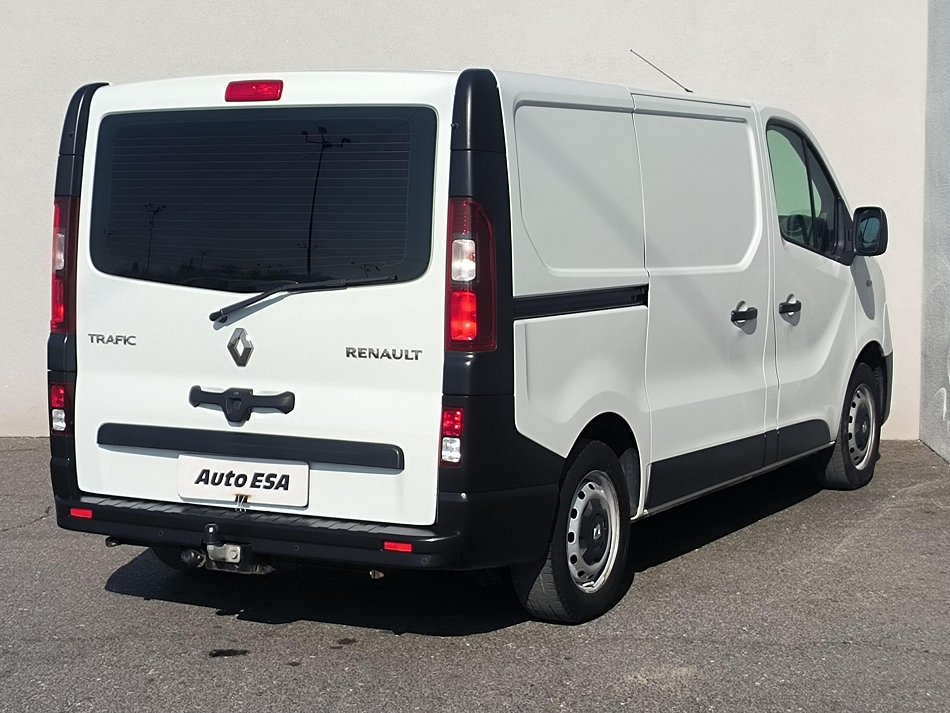 Renault Trafic 1.6dCi  DÍLNA SORTIMO