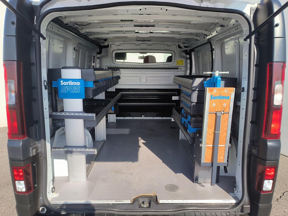 Renault Trafic 1.6dCi  DÍLNA SORTIMO
