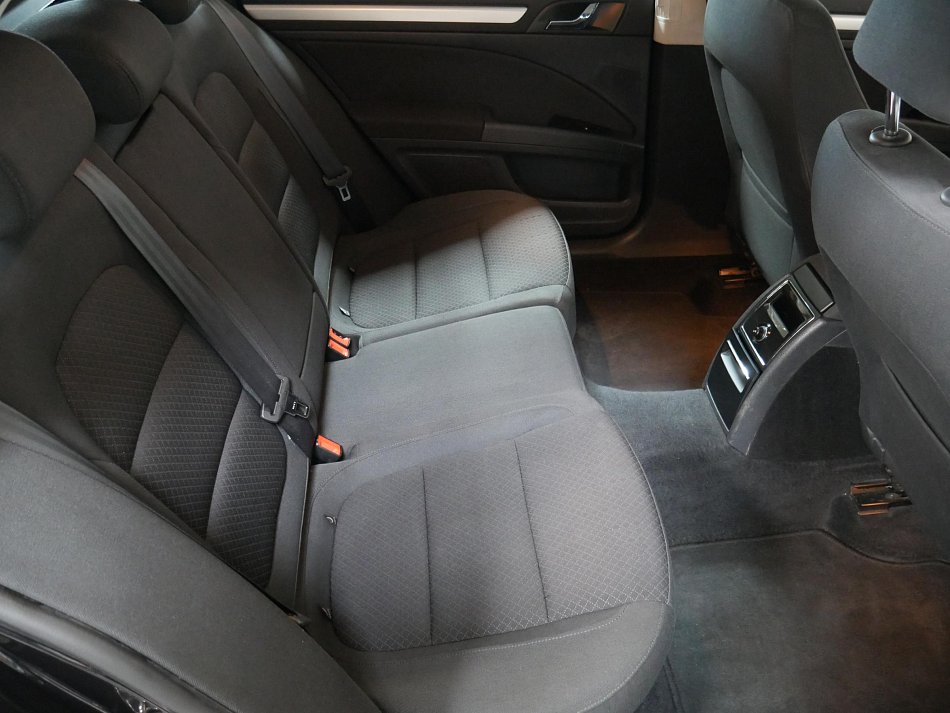 Škoda Superb II 2.0 TDi 