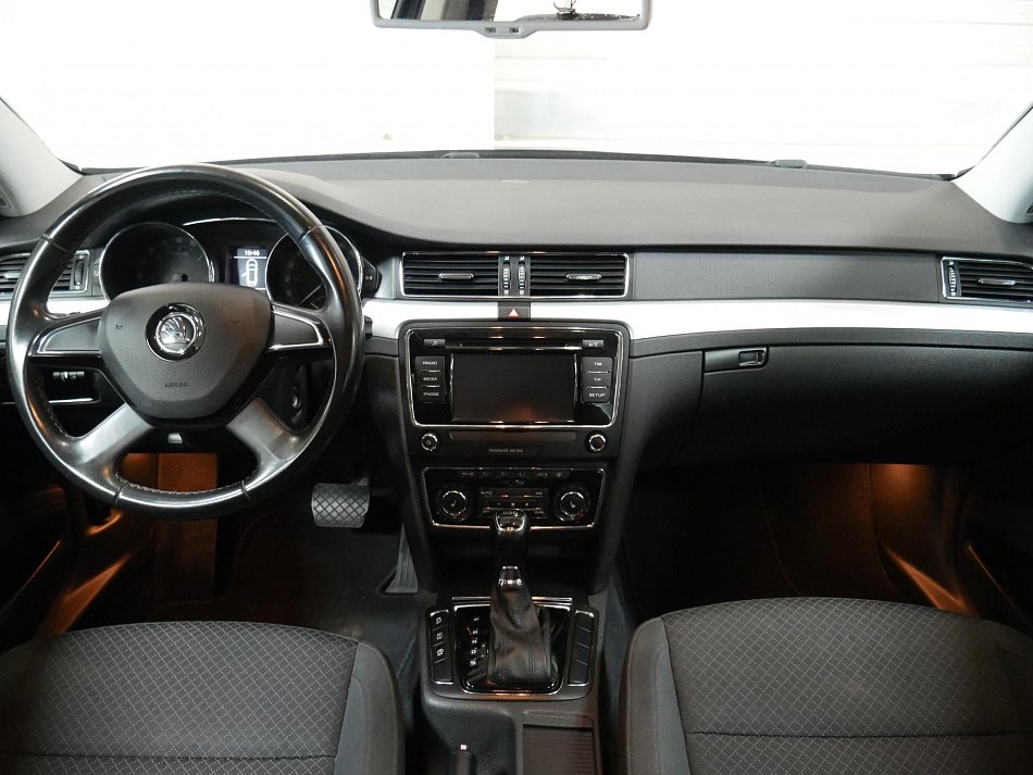 Škoda Superb II 2.0 TDi 