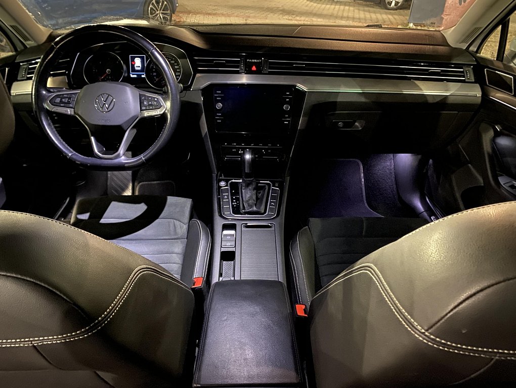 Volkswagen Passat 2.0TDi Elegance