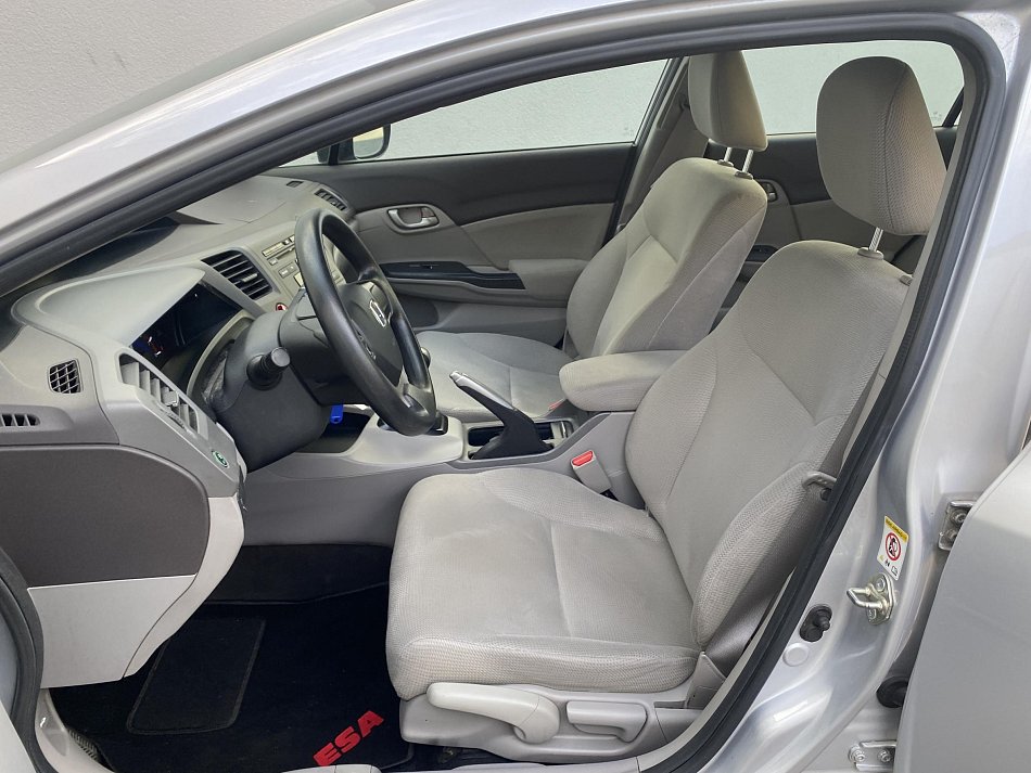 Honda Civic 1.8i-VTEC 