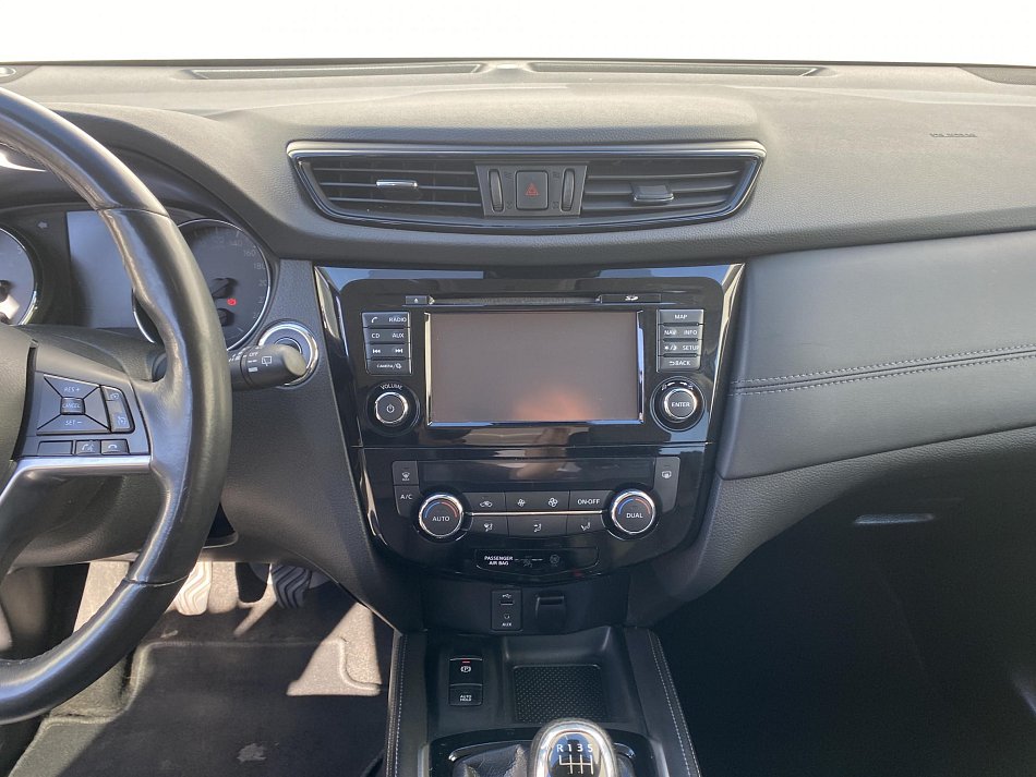 Nissan X-Trail 1.6 DiG-T Tekna